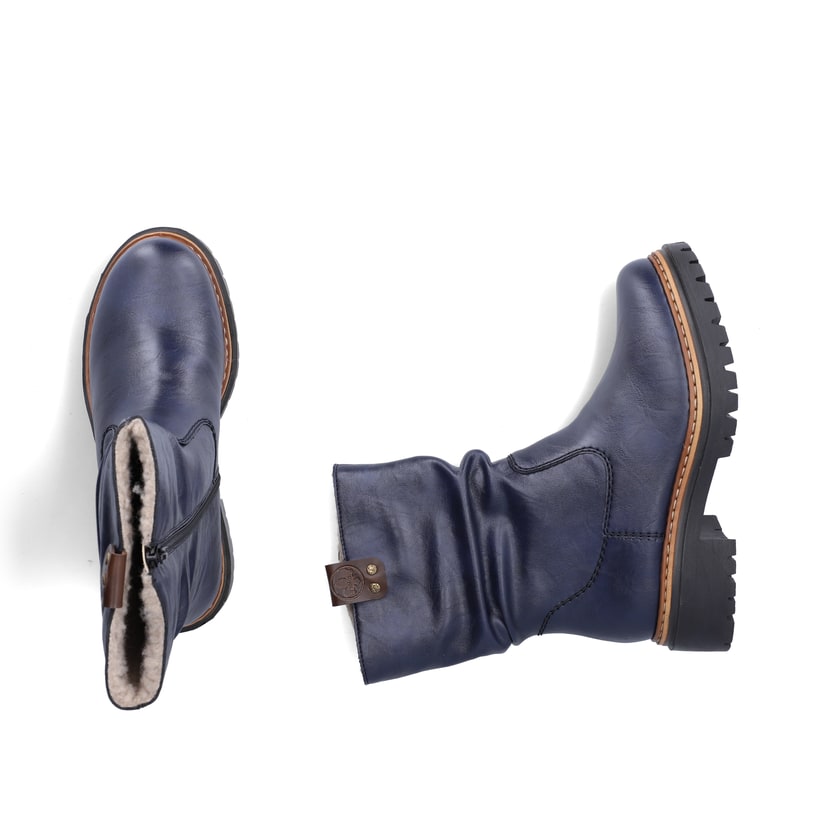 Dunkelblaue Rieker Damen Kurzstiefel 72684-14 mit gerafftem Schaft. Schuh von oben, liegend.