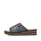 Blaue Rieker Damen Pantoletten 62970-14 mit einem Gummizug. Schuh Außenseite.
