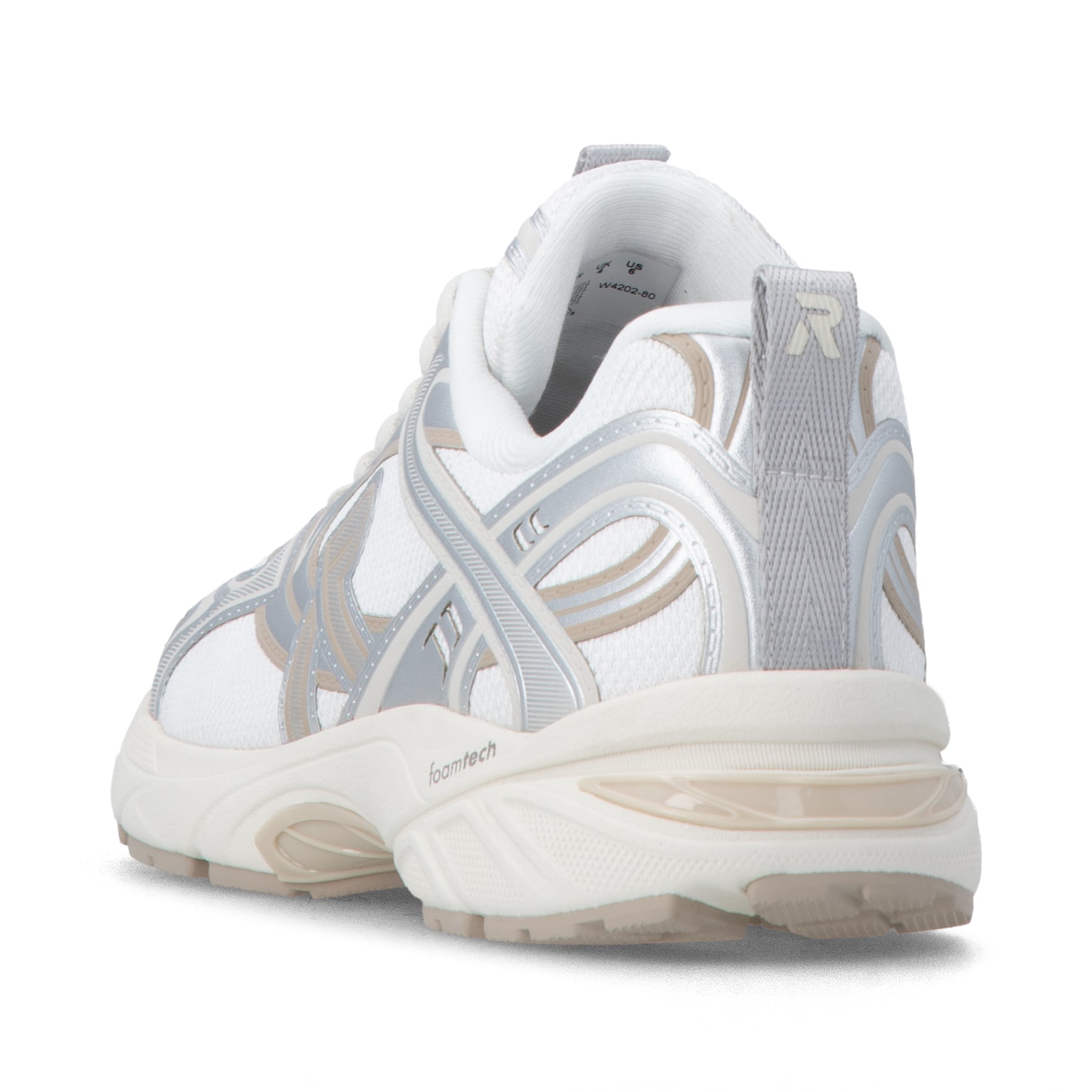 Weisse Rieker Sport Damen Sneaker Low W4202-80. Schuh von hinten.
