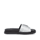 Silberne Rieker Damen Pantoletten W1453-90 mit Gummizug sowie trendigen Schnalle. Schuh Innenseite.