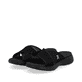 Schwarze vegane Rieker Damen Pantoletten V2105-00 mit einer ultraleichten Sohle. Schuhpaar seitlich schräg.