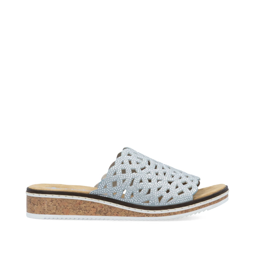 Blaue Rieker Damen Pantoletten V3693-10 mit Strasssteinen sowie leichter Sohle. Schuh Außenseite gespiegelt.