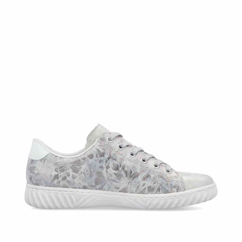 Baskets basses Rieker argent pour femme N0900-90 avec motif floral. Côté intérieur de la chaussure.