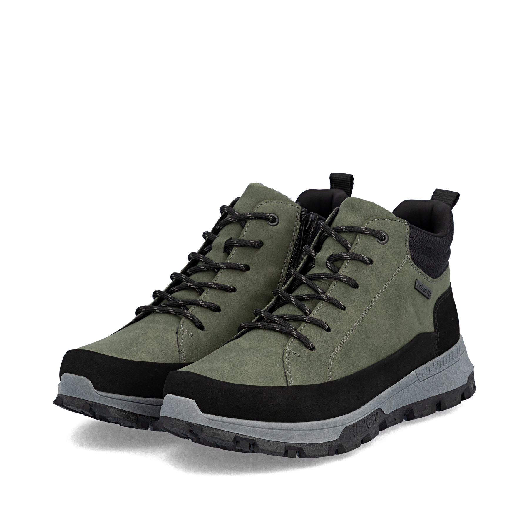 Grüne Rieker Herren Schnürstiefel 35508-54 mit wasserabweisender TEX-Membran. Schuhpaar seitlich schräg.