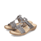 Graue Rieker Damen Pantoletten 608K1-45 mit einem Klettverschluss. Schuhpaar seitlich schräg.