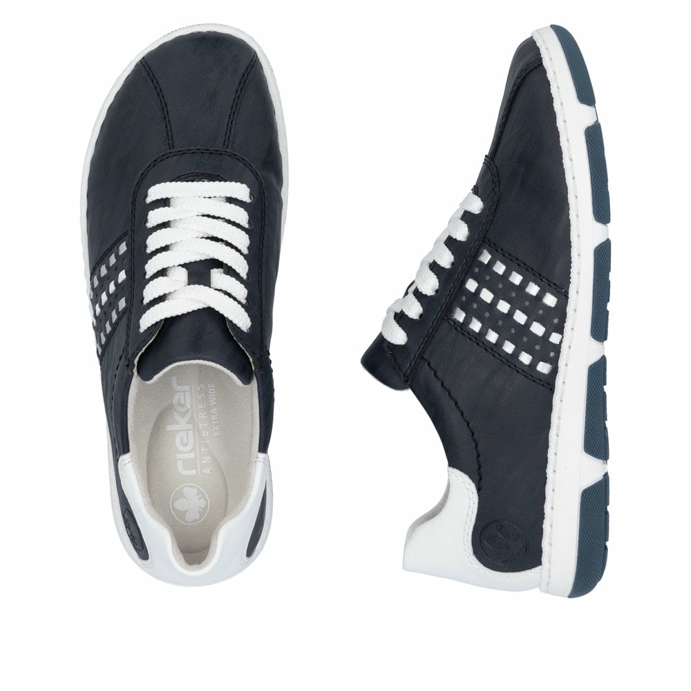 Blaue Rieker Damen Schnürschuhe 42408-14 mit der Extraweite H. Schuh von oben, liegend.