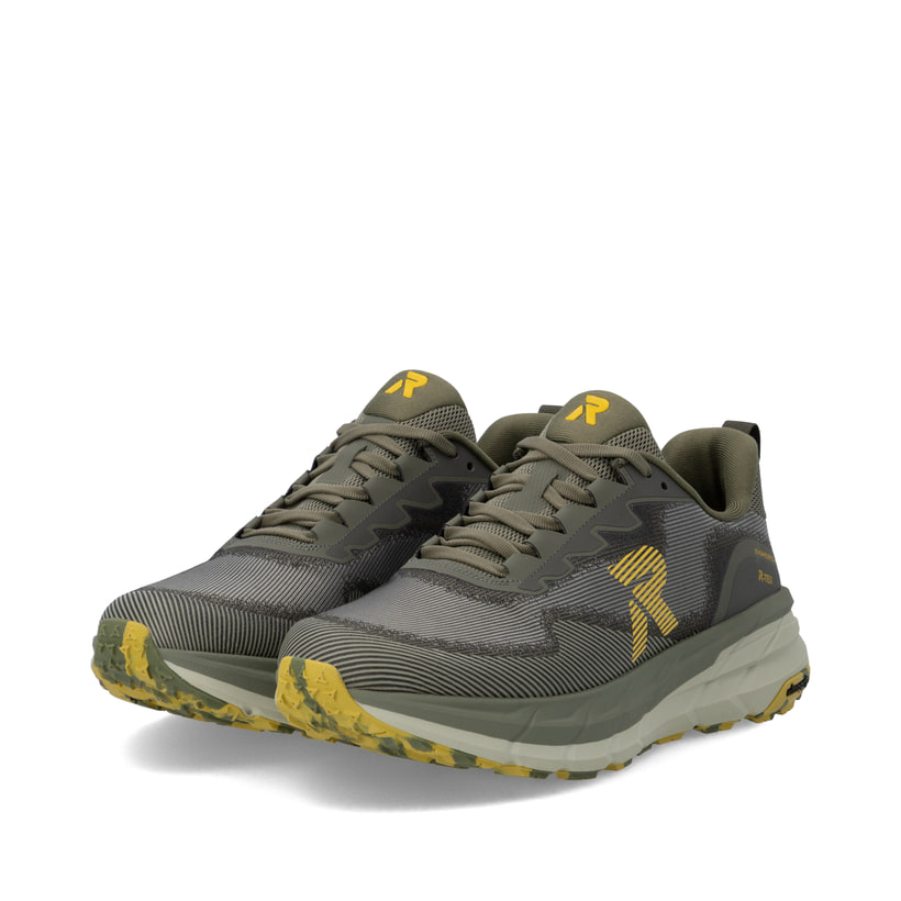 Grüne Rieker Sport Herren Sneaker Low U4500-54. Schuhpaar seitlich schräg.