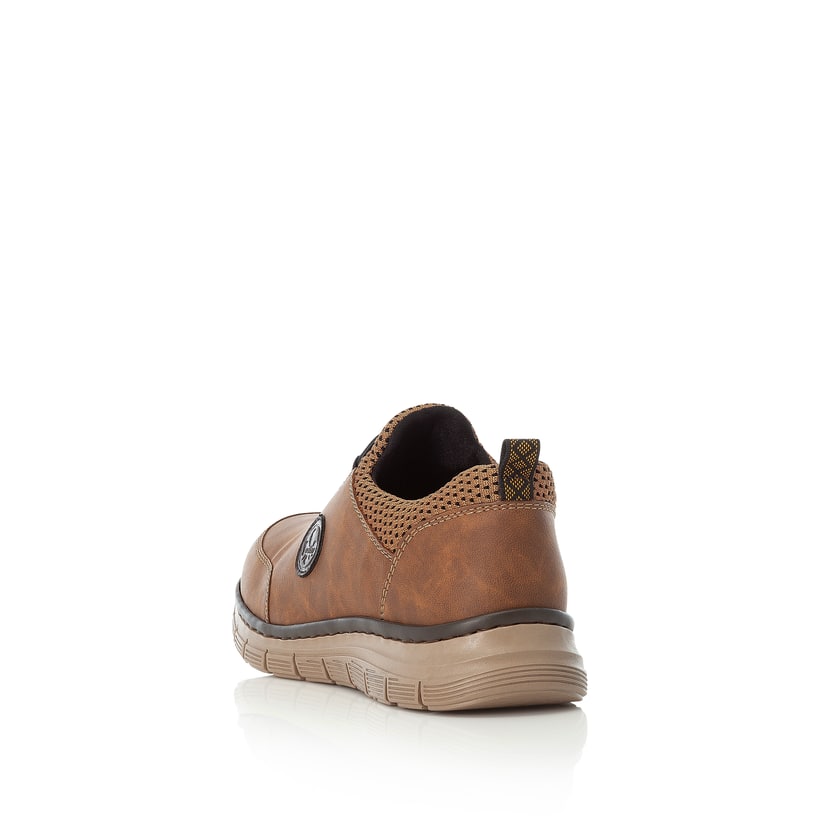 Nussbraune Rieker Herren Slipper B5672-24 mit einer schockabsorbierenden Sohle. Schuh von hinten