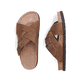 Braune Rieker Herren Pantoletten 21193-25 mit einer Schnalle sowie Extraweite H. Schuh von oben, liegend.