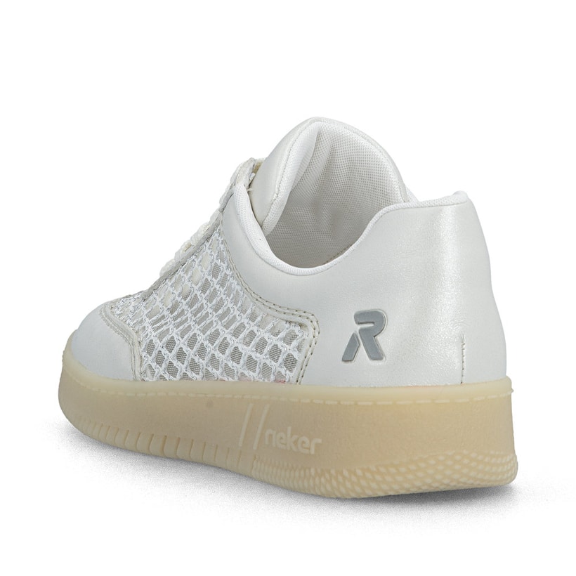 Beige Rieker Damen Sneaker Low M5521-90 mit metallischem Finish sowie Schnürung. Schuh von hinten.