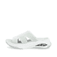 Grüne vegane Rieker Damen Pantoletten W3150-52 mit Gummizug sowie leichter Sohle. Schuh Außenseite.