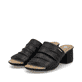 Schwarze Rieker Damen Pantoletten 64687-00 mit einer schockabsorbierenden Sohle. Schuhpaar seitlich schräg.