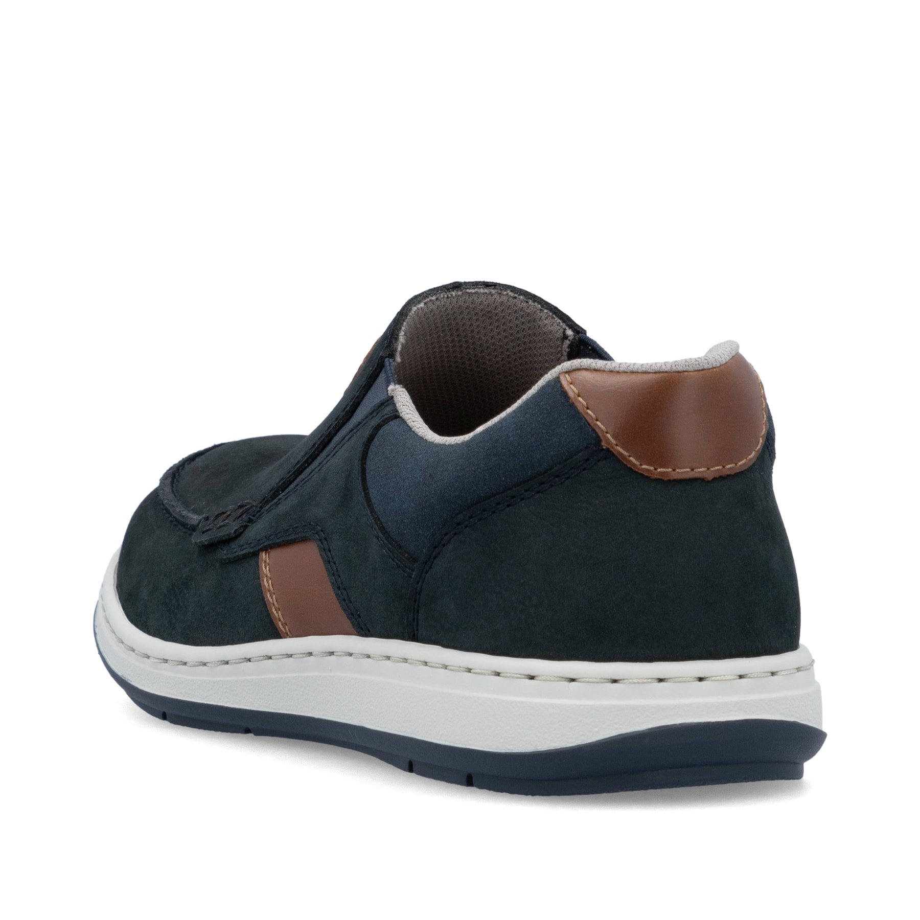 Blaue Rieker Herren Slipper 17368-14 mit einem Gummizug sowie der Extraweite H. Schuh von hinten.