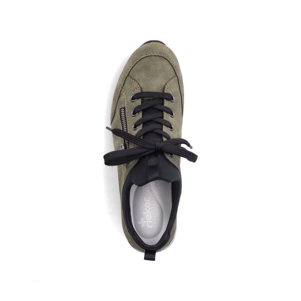 Khakigrüne Rieker Damen Slipper 54470-55 mit Elastikeinsatz sowie einer leichten Sohle. Schuh Innenseite
