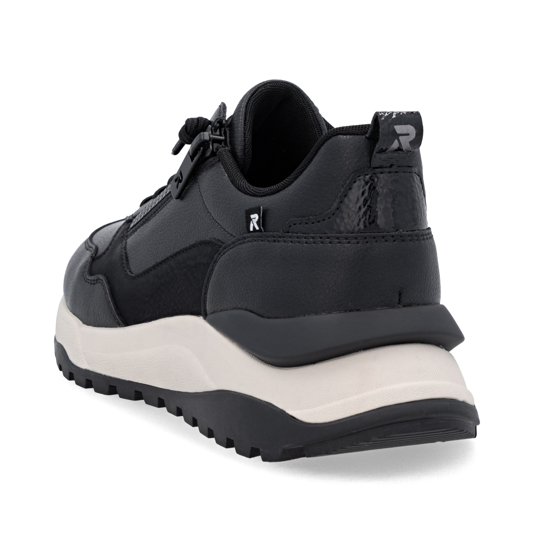 Schwarze Rieker Damen Sneaker Low W2504-00 mit einem Reißverschluss. Schuh von oben.