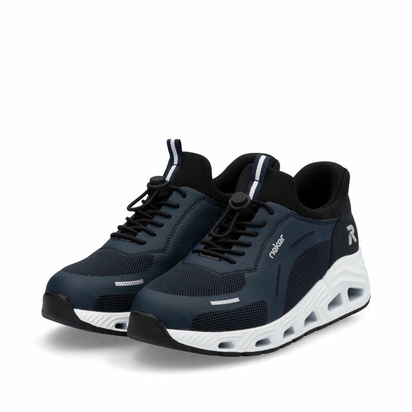 Baskets basses Rieker bleues vegan pour femme N5257-14. Chaussures inclinées sur le côté.