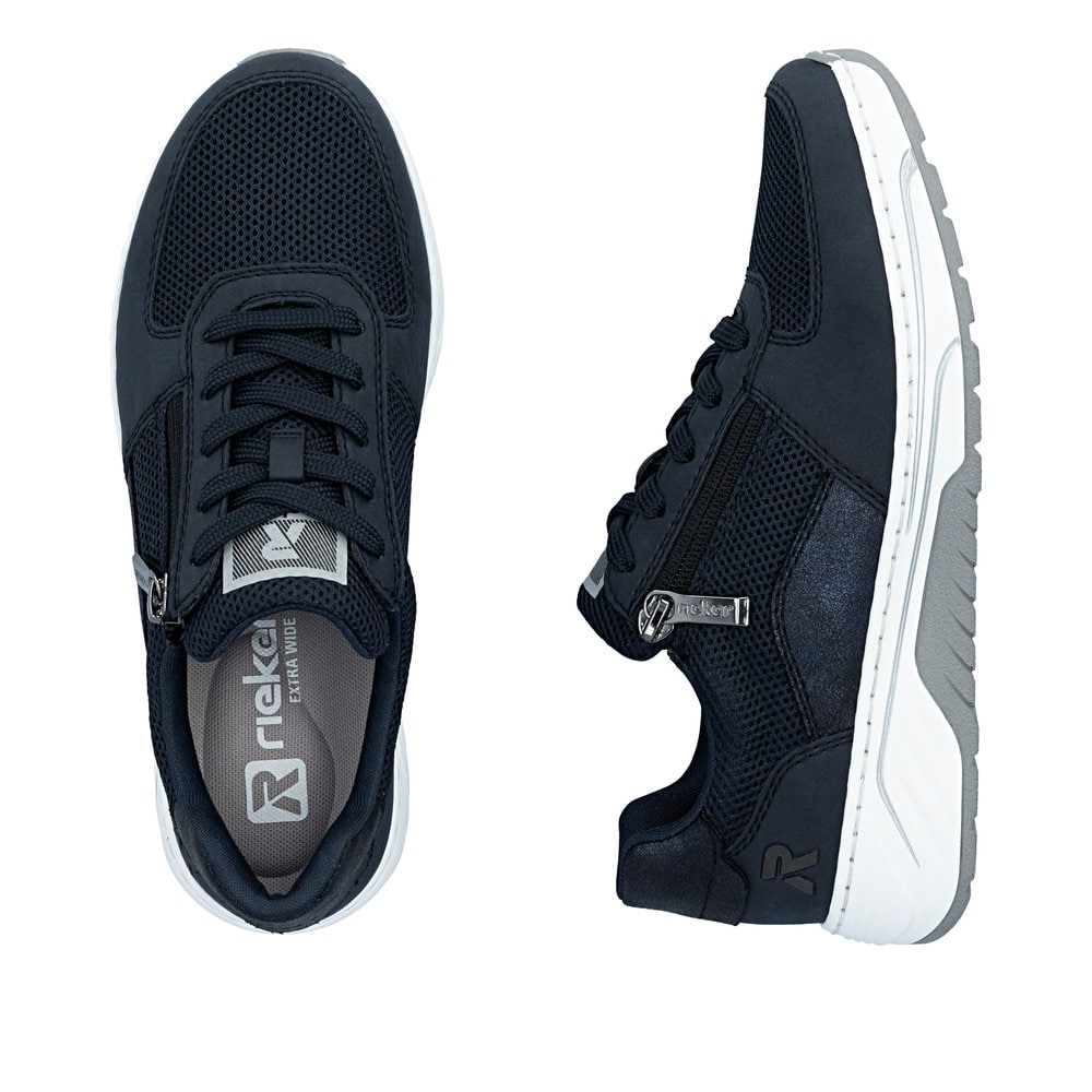 Blaue Rieker Damen Sneaker Low 53101-14 mit Reißverschluss sowie Extraweite H. Schuh von oben, liegend.