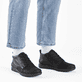 Champagnerfarbene Rieker Damen Slipper 487C0-60 mit einem Klettverschluss. Schuh Außenseite gespiegelt.
