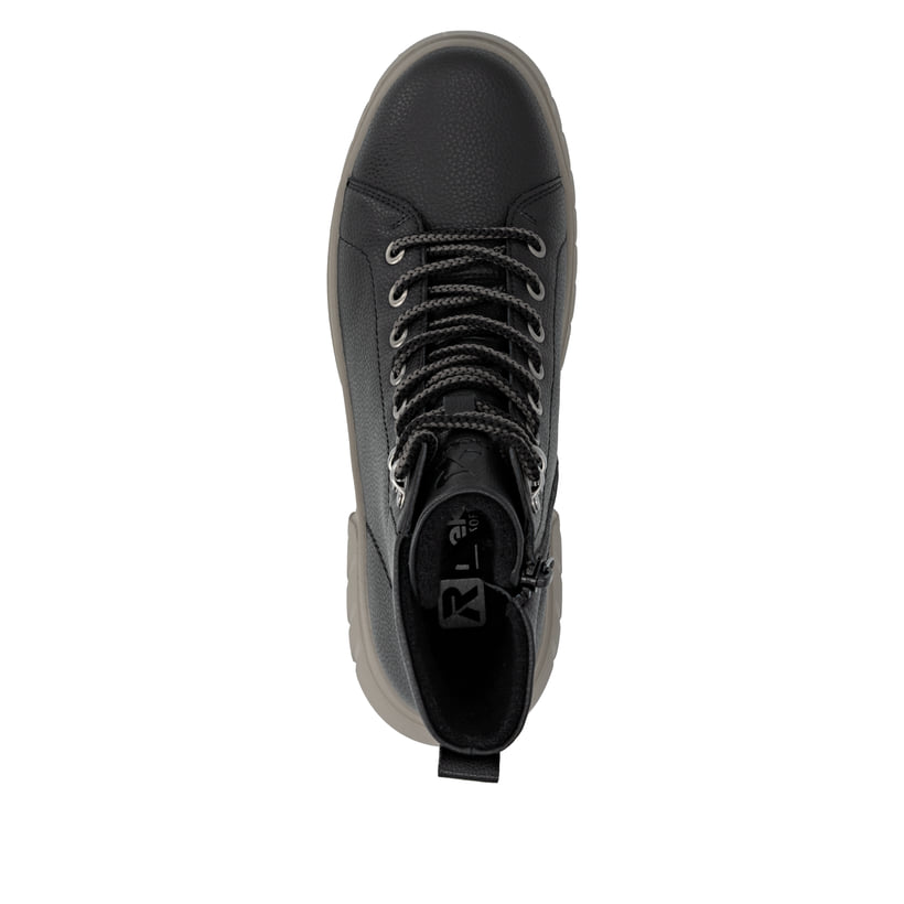 Schwarze Rieker Damen Biker Boots W1877-00 aus Glattleder. Schuh von oben.