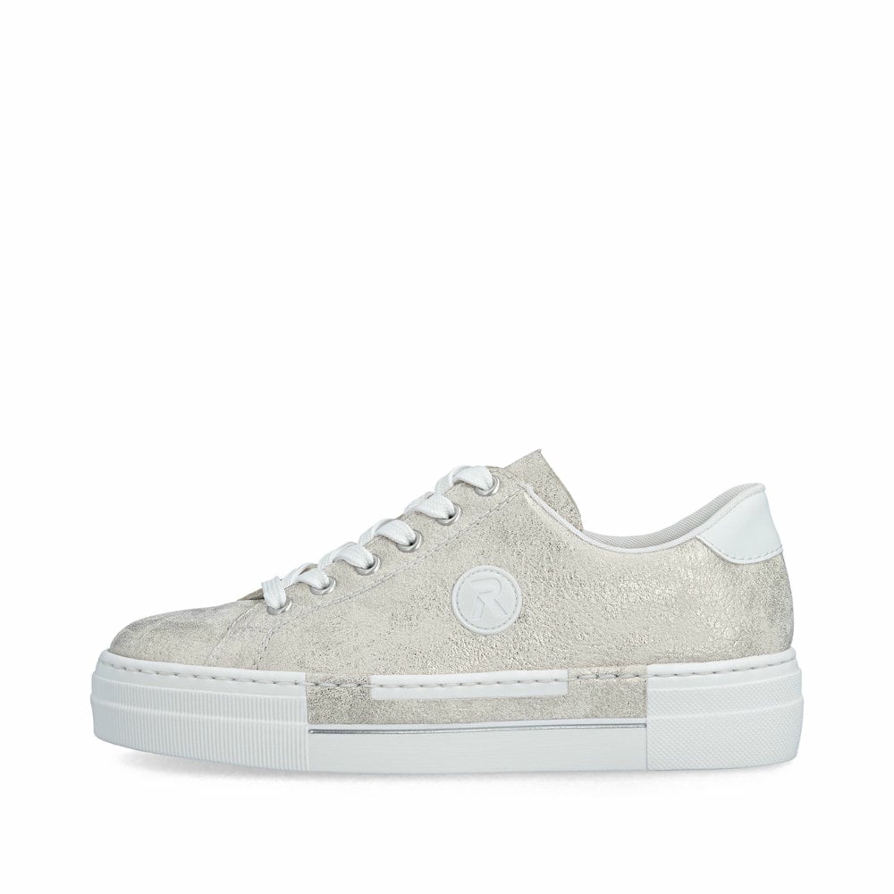 Metallische Rieker Damen Sneaker Low N49W1-90 mit einer Schnürung. Schuh Außenseite.