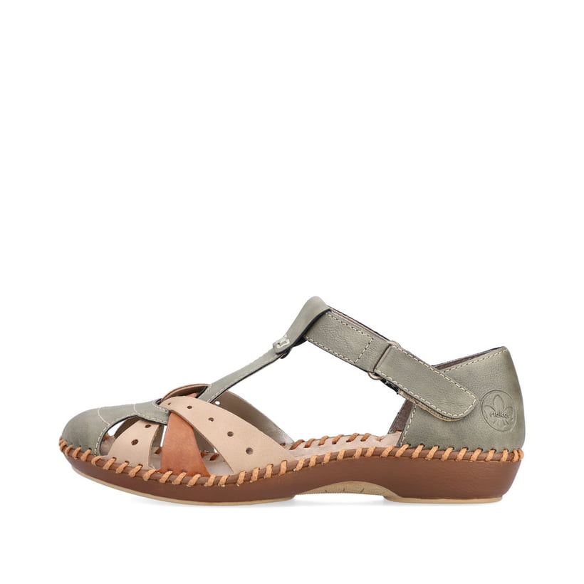 Grünbraune Rieker Damen Sandalen M1655-54, Barfußschuhe mit modernen Ziernähten. Schuh Außenseite.