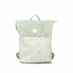 Rieker Damen Rucksack H1386-40 in Silber-Mintgrün aus Kunstleder mit Reißverschluss. Rucksack getragen Knie.