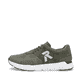 Grüne Rieker Herren Sneaker Low 09100-54 mit einer Gummischnürung. Schuh Außenseite.