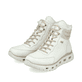 Weiße Rieker Damen Schnürstiefel M6010-80 mit flexibler und ultra leichter Sohle. Schuhpaar seitlich schräg.