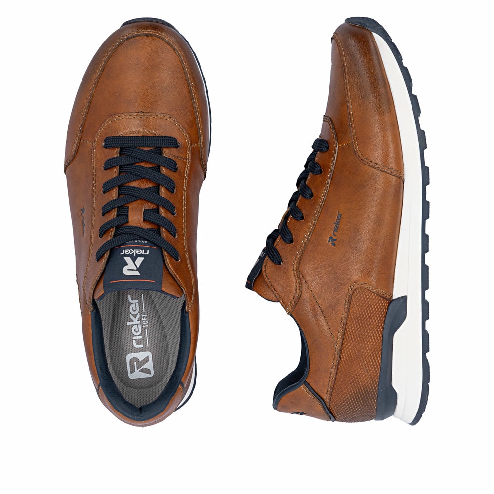 Braune Rieker Herren Schnürschuhe U0314-24 aus Glattleder mit Komfortweite G 1/2. Schuh von oben, liegend.