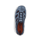 Blaue Rieker Herren Slipper 08065-17 mit einem Gummizug sowie der Komfortweite G. Schuh von oben.