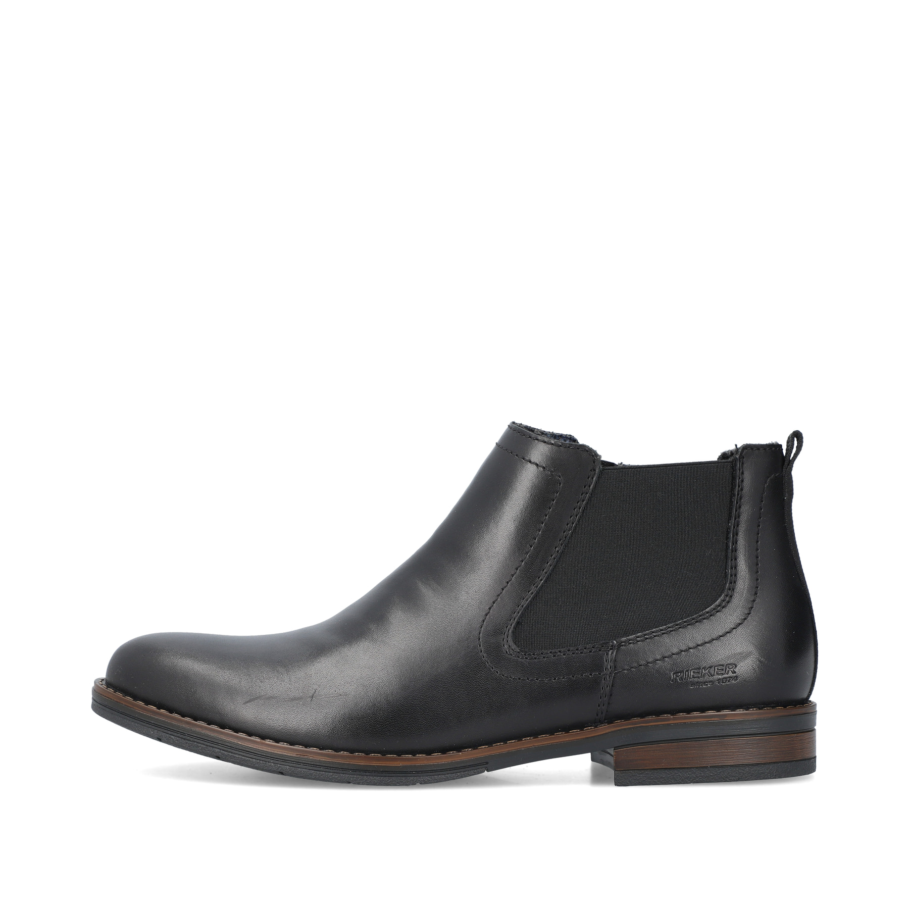 Nachtschwarze Rieker Herren Chelsea Boots 10374-00 mit einer robusten Profilsohle. Schuh Außenseite