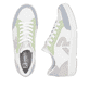Weiße Rieker Damen Sneaker Low 41909-81 mit Schnürung sowie super leichter Sohle. Schuh von oben, liegend.
