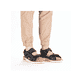 Blaue Rieker Herren Trekkingsandalen 29151-14 mit Rieker Air Sohlenfenster. Schuh am Fuß.
