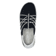 Blaue Rieker Damen Slipper 42450-14 mit einem Gummizug sowie der Extraweite H. Schuh von oben.