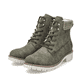 
Staubgraue Rieker Damen Stiefeletten Y9071-40 mit einer Profilsohle mit Blockabsatz. Schuh seitlich schräg