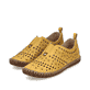 Gelbe Rieker Damen Slipper M2852-68, Barfußschuhe mit einem Gummizug. Schuhpaar seitlich schräg.