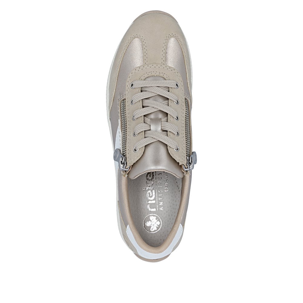 Beigeweiße Rieker Damen Schnürschuhe N1103-90 mit metallischem Finish. Schuh von oben.