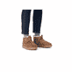 Braune Rieker Damen Kurzstiefel 99861-25 mit Leo-Print sowie der Komfortweite G. Schuh am Fuß.