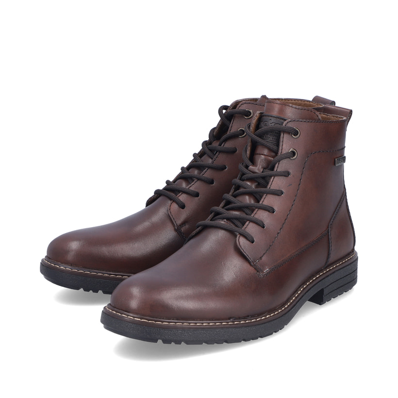 Dunkelbraune Rieker Herren Schnürstiefel 33143-25 aus Glattleder. Schuhpaar seitlich schräg.