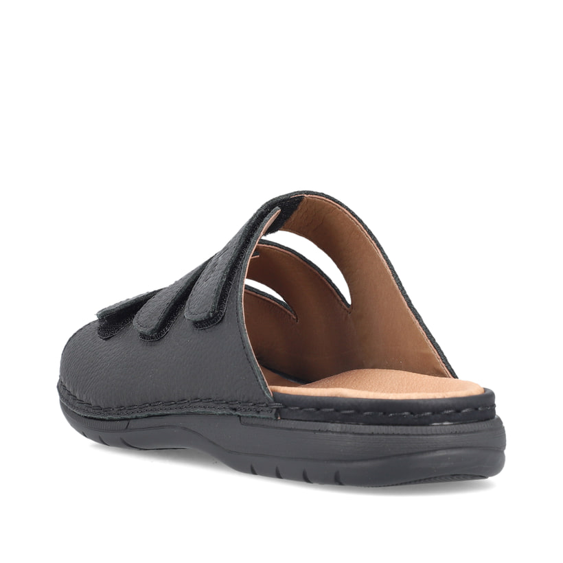 Schwarzgraue Rieker Herren Pantoletten 25569-00 mit einem Klettverschluss. Schuh von hinten.