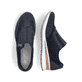 Blaue Rieker Damen Slipper 54474-14 mit einem Reißverschluss. Schuh von oben, liegend.
