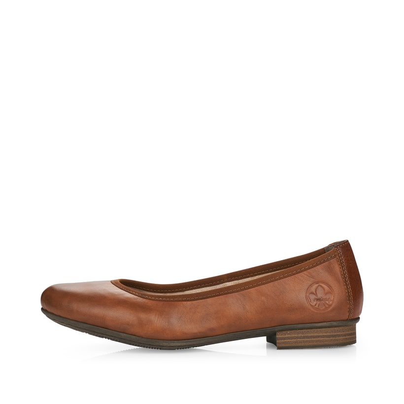 Braune Rieker Ballerinas 51994-24 mit einer extra weichen Decksohle. Schuh Außenseite.