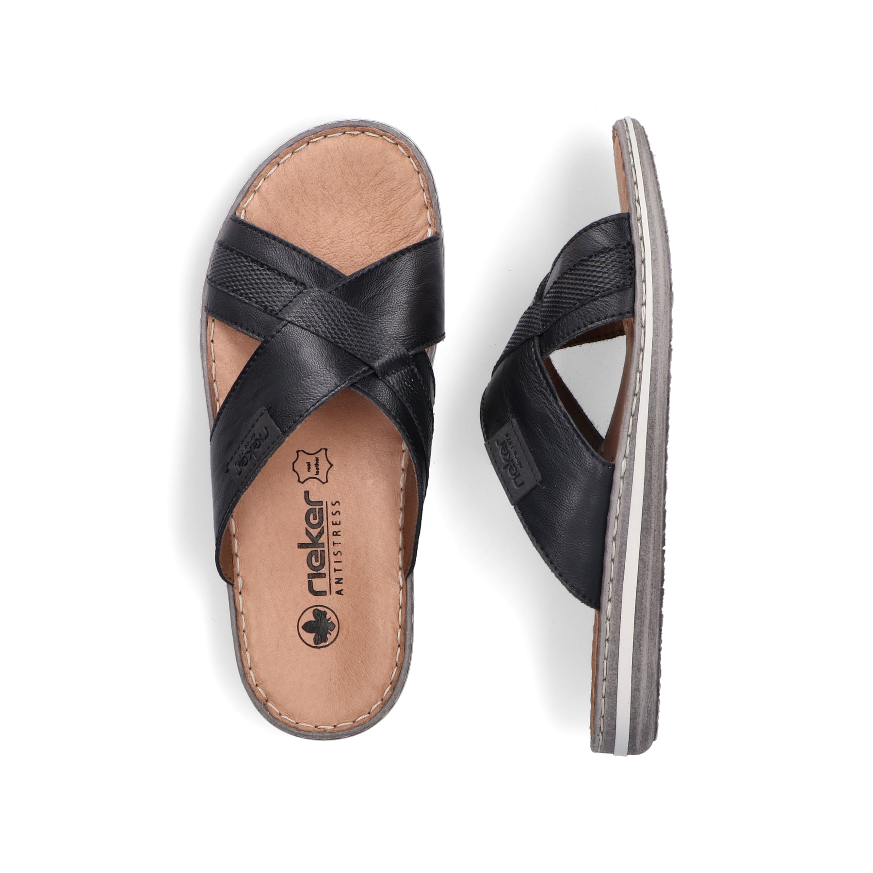 Schwarze Rieker Herren Pantoletten 21082-00 mit der Komfortweite G. Schuh von oben, liegend.