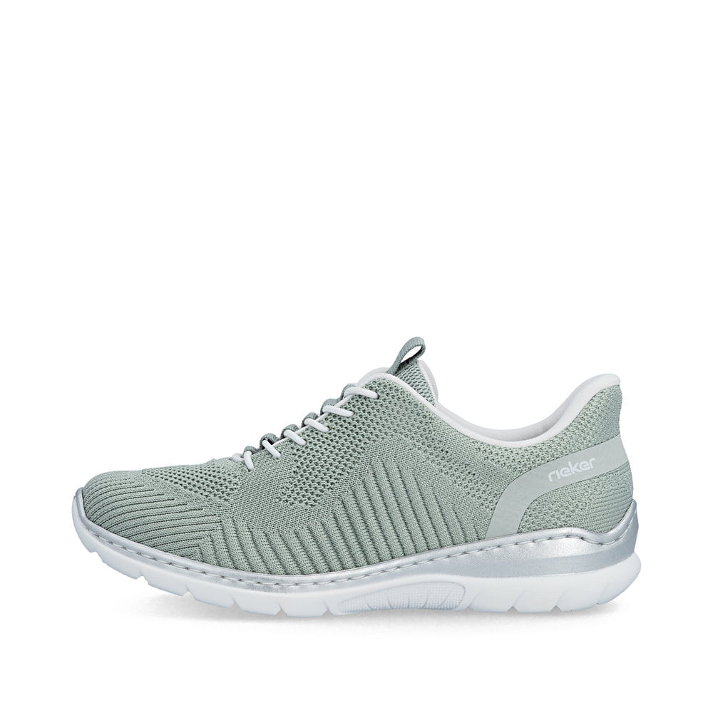 Mintgrüne Rieker Damen Slipper L3262-52 mit easy Hineinschlüpf-Möglichkeit. Schuh Außenseite.