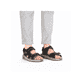 Schwarze Rieker Herren Trekkingsandalen 29151-00 mit Rieker Air Sohlenfenster. Schuh am Fuß.
