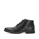 Carbonschwarze Rieker Herren Schnürstiefel 33207-00 mit einer Schnürung. Schuh Außenseite.