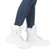 Weiße Rieker Damen Schnürstiefel W2174-80 mit wasserabweisender TEX-Membran. Schuh am Fuß.