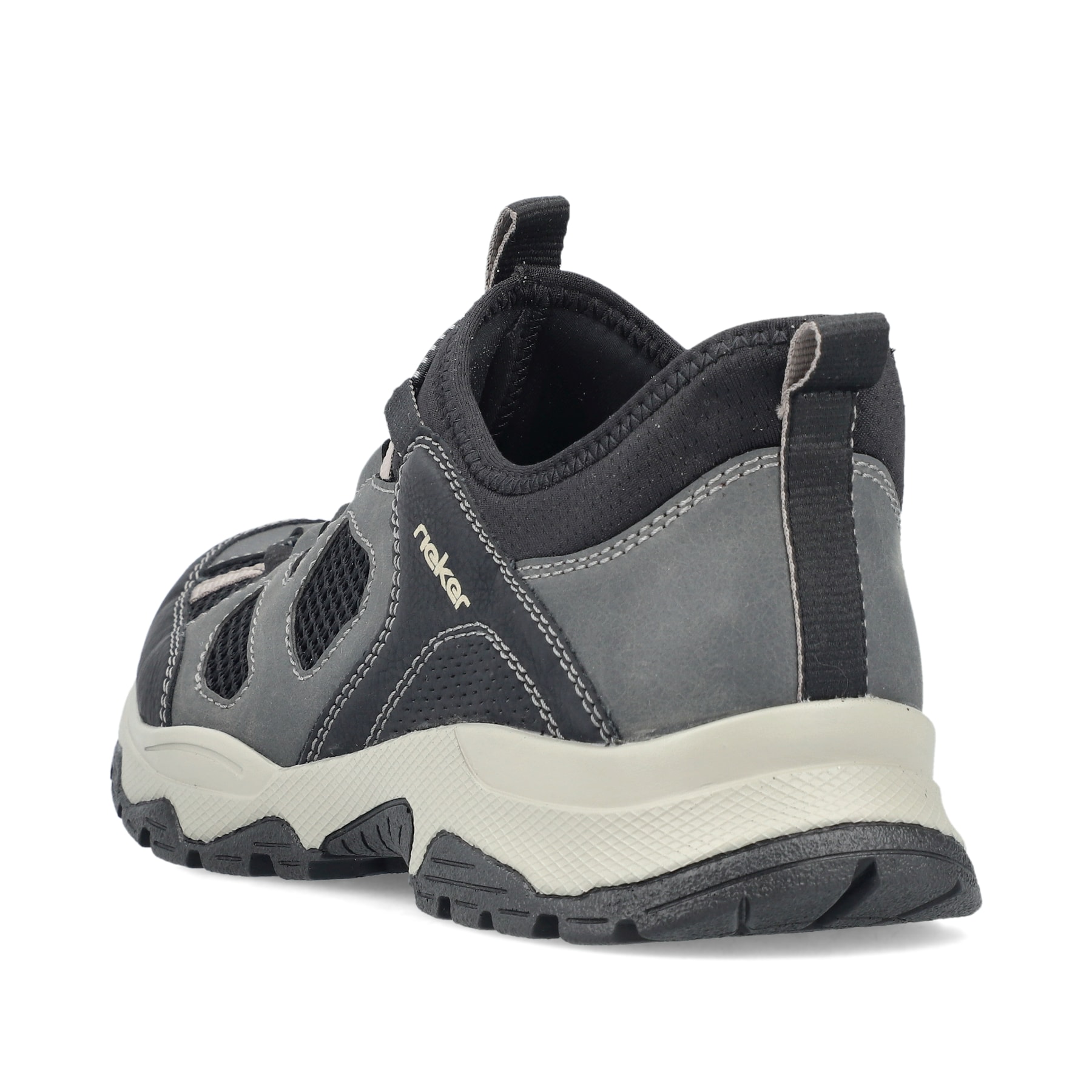 Schwarze Rieker Herren Slipper B8350-00 mit easy Hineinschlüpf-Möglichkeit. Schuh von hinten.