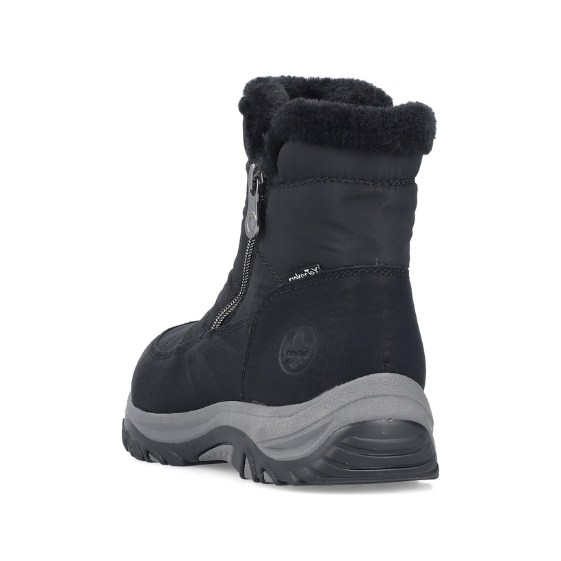 Schwarze Rieker Damen Kurzstiefel M9670-01 mit wasserabweisender TEX-Membran. Schuh von hinten.