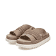 Beige Rieker Damen Pantoletten 61589-62 mit modischen Flechtelementen. Schuhpaar seitlich schräg.